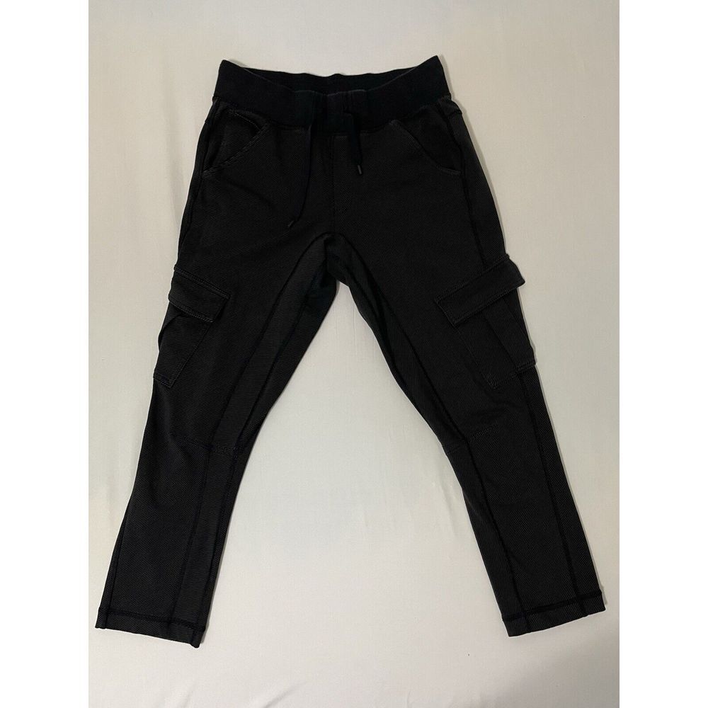 Lululemon Dance Studio Cargo Jogger Size 6 BLACK Metal Logo‎ Charm